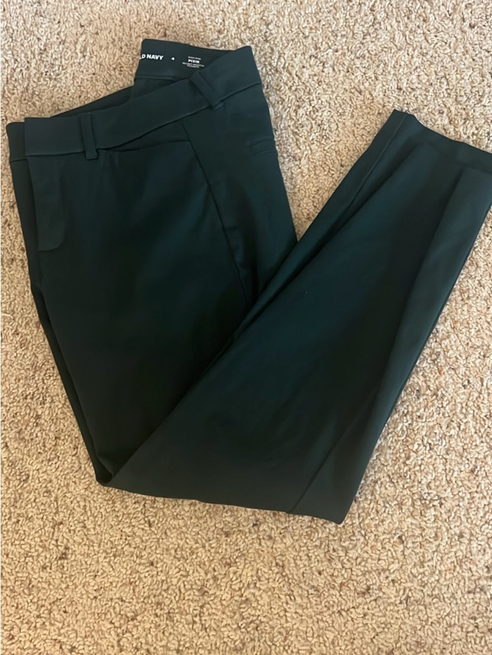 Old Navy Women’s Black Dress Pants - Tapered Tailored Style